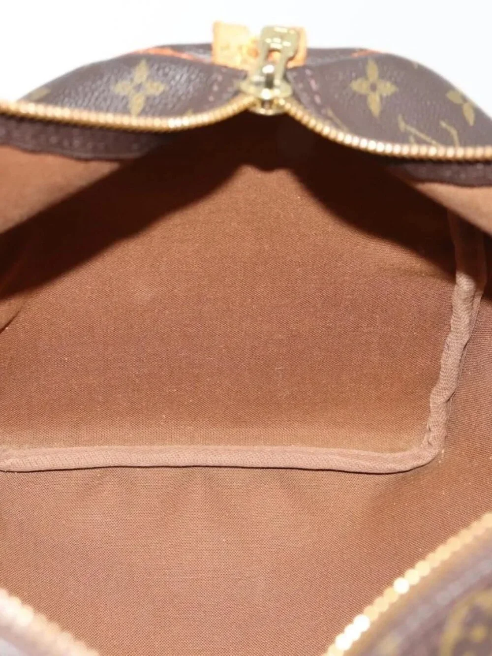 LOUIS VUITTON Monogram Keepall 45 Boston Bag - Picture 12 of 16